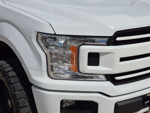 Used 2018 Ford F150 XLT w/ Trailer Tow Package AWD/4WD image 10
