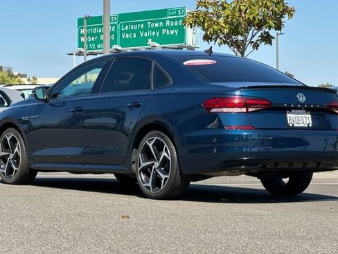 Certified 2021 Volkswagen Passat 2.0T R-Line image 6
