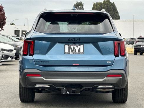 New 2026 Kia Sorento SX Prestige AWD/4WD image 5