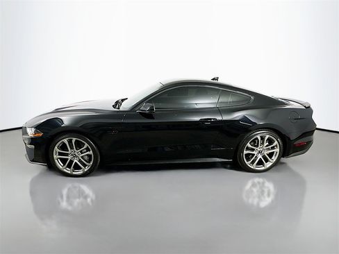 Used 2021 Ford Mustang GT Premium w/ Equipment Group 401A image 5