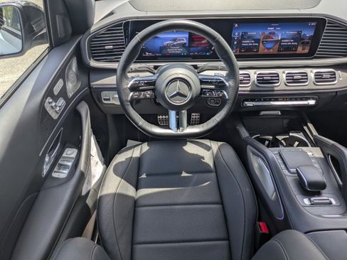 Certified 2025 Mercedes-Benz GLS 450 4MATIC w/ AMG Line Exterior image 15