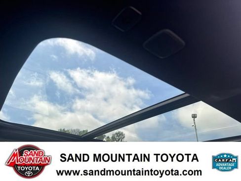 Used 2022 Toyota Tundra Platinum w/ Advanced Package RWD image 16