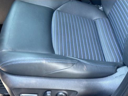 Used 2024 Toyota RAV4 XSE w/ Advanced Technology Package AWD/4WD image 19