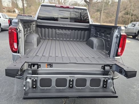 New 2026 GMC Sierra 1500 Denali w/ Denali Reserve Package image 8