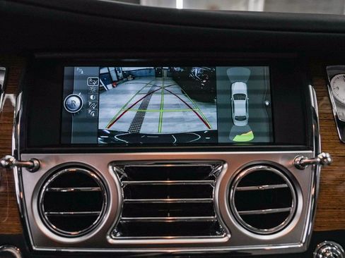 Used 2011 Rolls-Royce Ghost RWD image 26