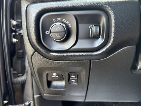 Certified 2022 RAM 1500 Big Horn AWD/4WD image 24