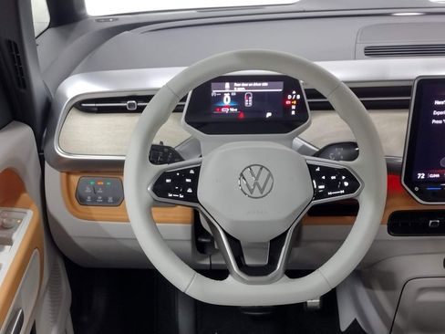 New 2025 Volkswagen ID. Buzz Pro S Plus image 39