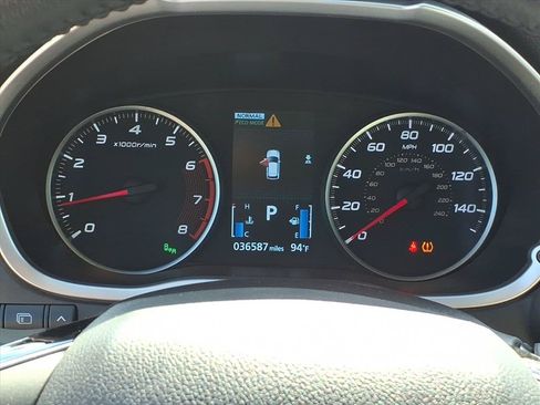 Used 2025 Mitsubishi Eclipse Cross SEL AWD/4WD image 27