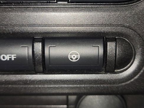 Used 2022 Ford Mustang GT image 26