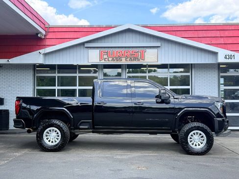 Used 2025 GMC Sierra 2500 Denali Ultimate w/ Max Trailering Package AWD/4WD image 4