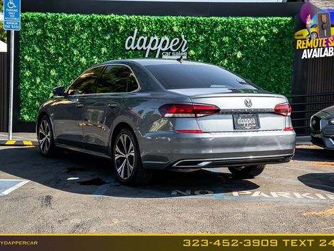 Used 2022 Volkswagen Passat 2.0T SE FWD image 8