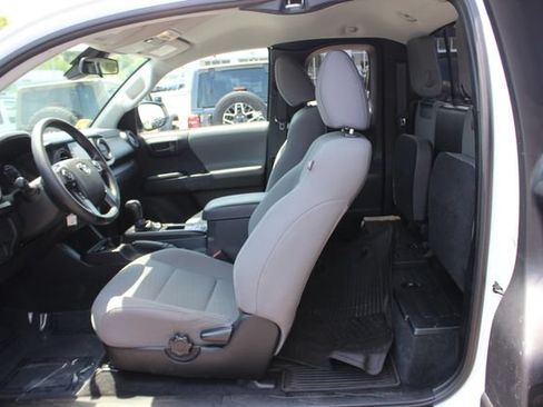 Used 2021 Toyota Tacoma 4x4 Access Cab image 21