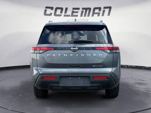 Used 2024 Nissan Pathfinder SV image 4