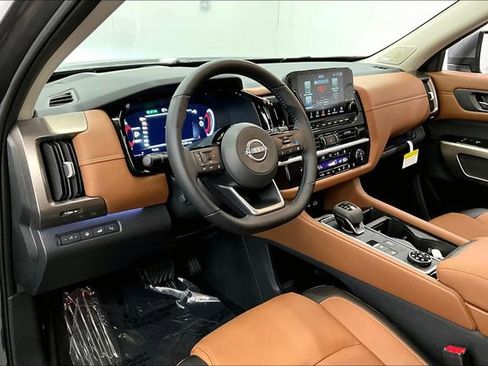 New 2025 Nissan Pathfinder Platinum w/ Cargo Package image 7