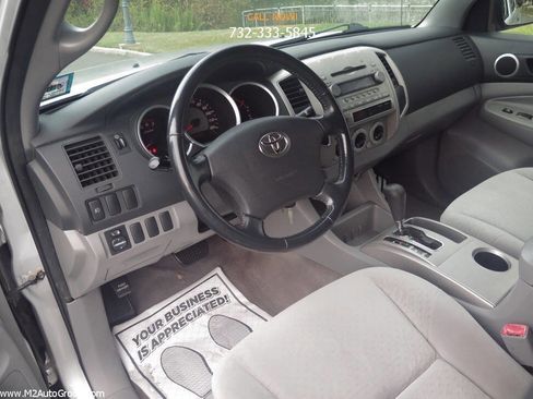 Used 2005 Toyota Tacoma 4x4 Double Cab image 7