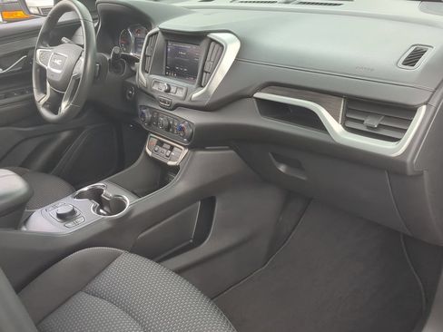 Used 2023 GMC Terrain SLE w/ Driver Convenience Package FWD image 27