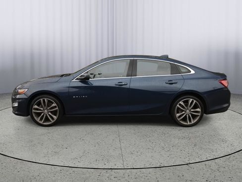 Used 2022 Chevrolet Malibu LT image 16