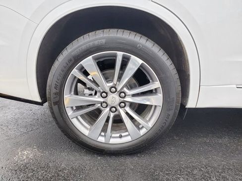 Certified 2024 Cadillac XT6 Premium Luxury image 9