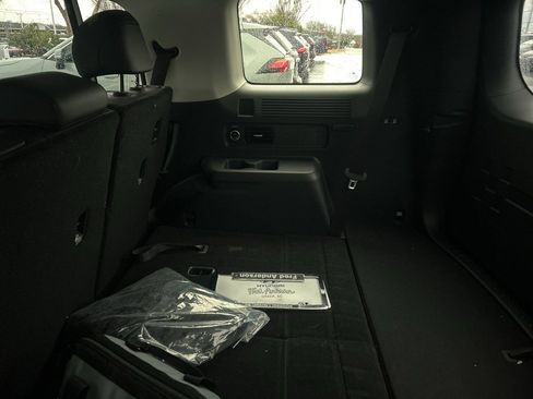 Used 2025 Hyundai Santa Fe SEL image 9