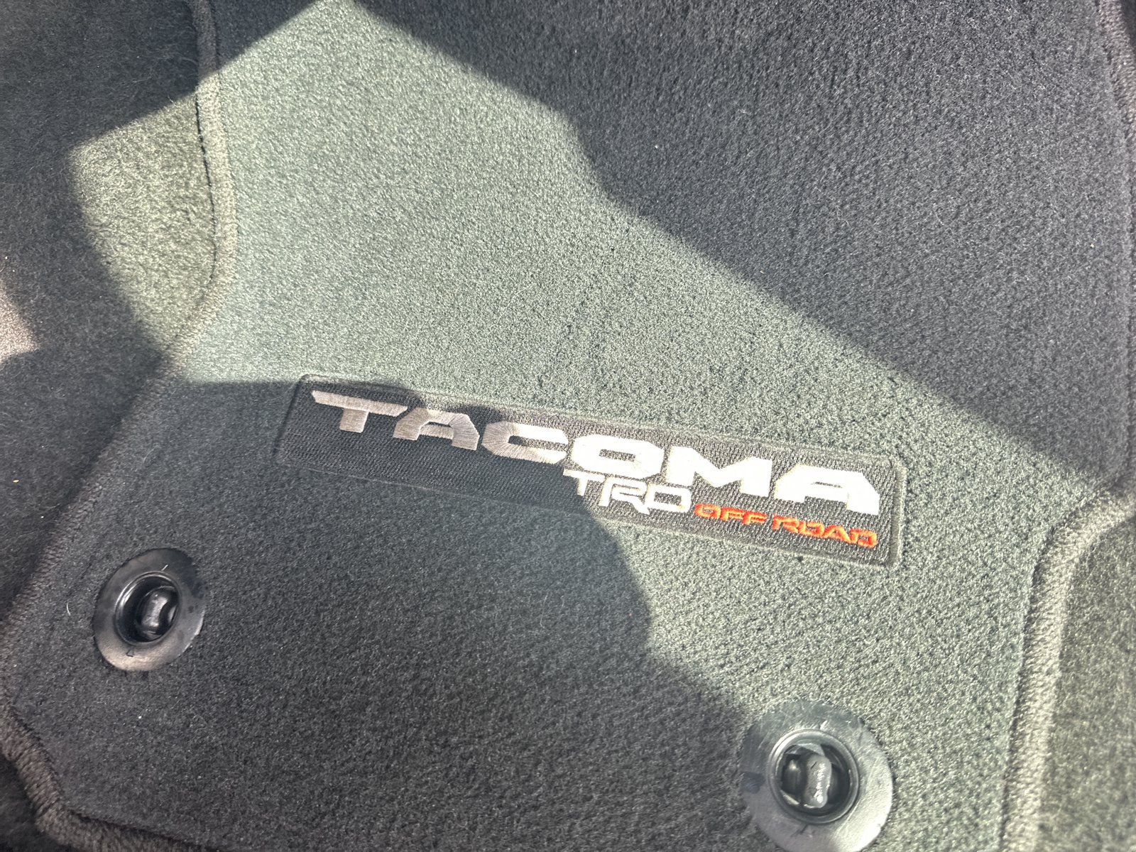 Used 2024 Toyota Tacoma TRD Off-Road AWD/4WD image 30