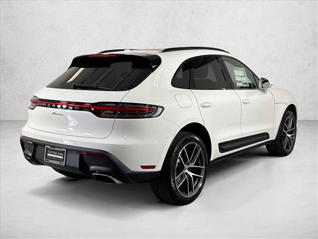 Used 2026 Porsche Macan AWD/4WD image 9