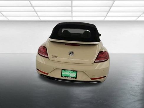 Used 2019 Volkswagen Beetle 2.0T Final Edition SEL image 7