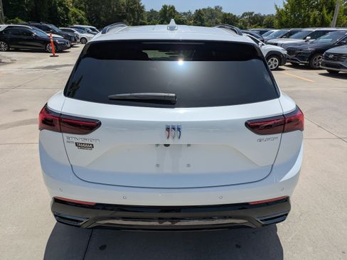 Used 2024 Buick Envision Sport Touring AWD/4WD image 3