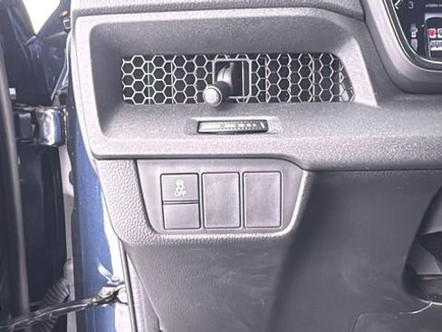 Used 2024 Honda CR-V EX image 32