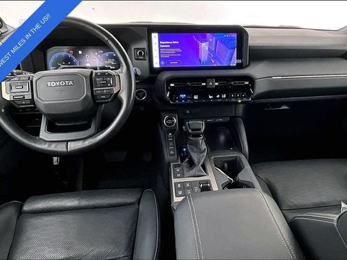 Used 2024 Toyota Land Cruiser image 21