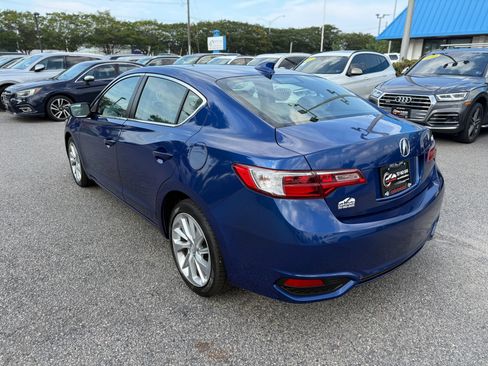 Used 2017 Acura ILX FWD image 10
