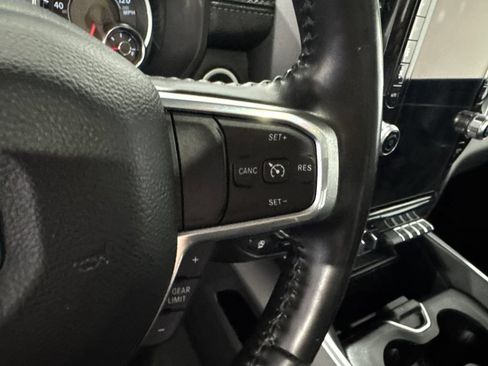 Used 2022 RAM 1500 Laramie AWD/4WD image 7