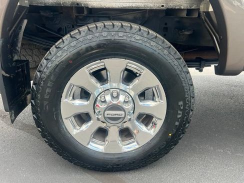 Used 2017 Ford F350 Lariat w/ Tow Technology Bundle AWD/4WD image 9