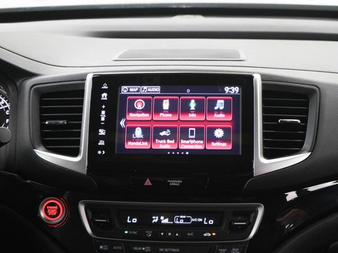 Used 2019 Honda Ridgeline Black Edition image 15