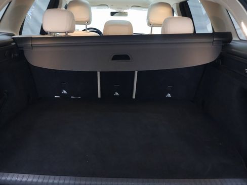 Used 2020 Mercedes-Benz GLC 350e 4MATIC w/ Premium Package image 14