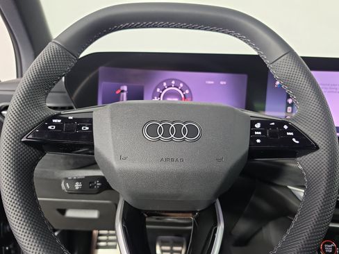 New 2026 Audi SQ5 Premium Plus AWD/4WD image 18