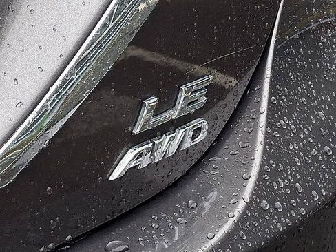 Certified 2021 Toyota Camry LE AWD/4WD image 18