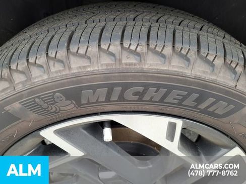 Used 2025 Kia Sportage SX image 15