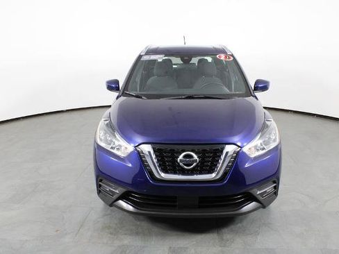 Certified 2020 Nissan Kicks SV FWD image 13