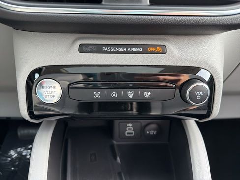 New 2026 Ford Escape Platinum w/ Equipment Group 601A image 31