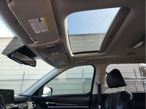 Used 2022 Kia Telluride EX image 13