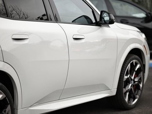 New 2026 BMW X2 xDrive28i w/ Technology Package image 8