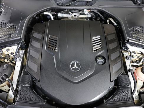 Used 2023 Mercedes-Benz S 580 4MATIC Sedan image 36