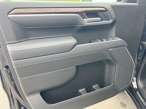 New 2026 GMC Sierra 1500 Elevation image 10