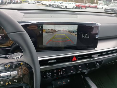 New 2026 Kia Sorento LX image 23