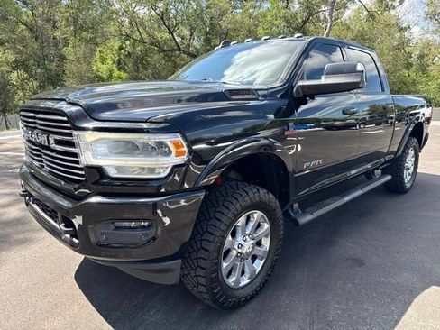 Used 2019 RAM 2500 Laramie AWD/4WD image 1
