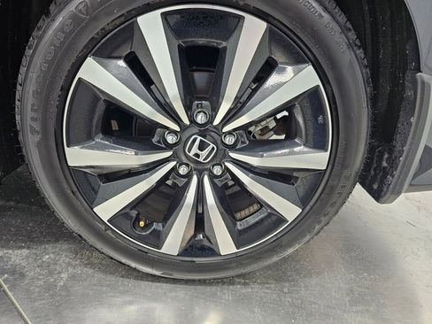 Certified 2022 Honda Civic EX image 10