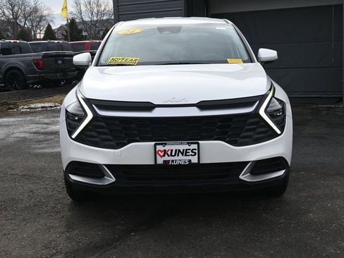Used 2024 Kia Sportage LX image 12