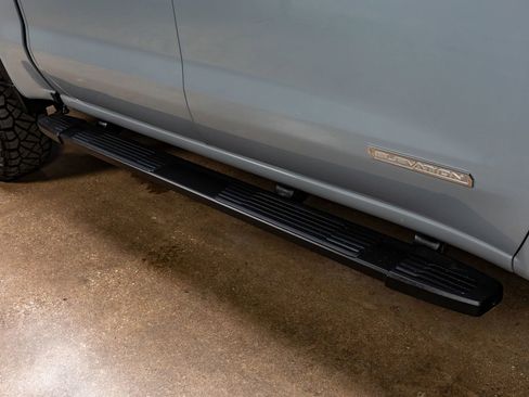 Used 2024 GMC Sierra 1500 Elevation image 13