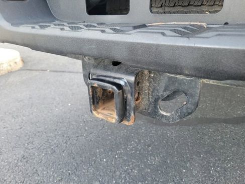 Certified 2022 Toyota Tacoma SR image 7