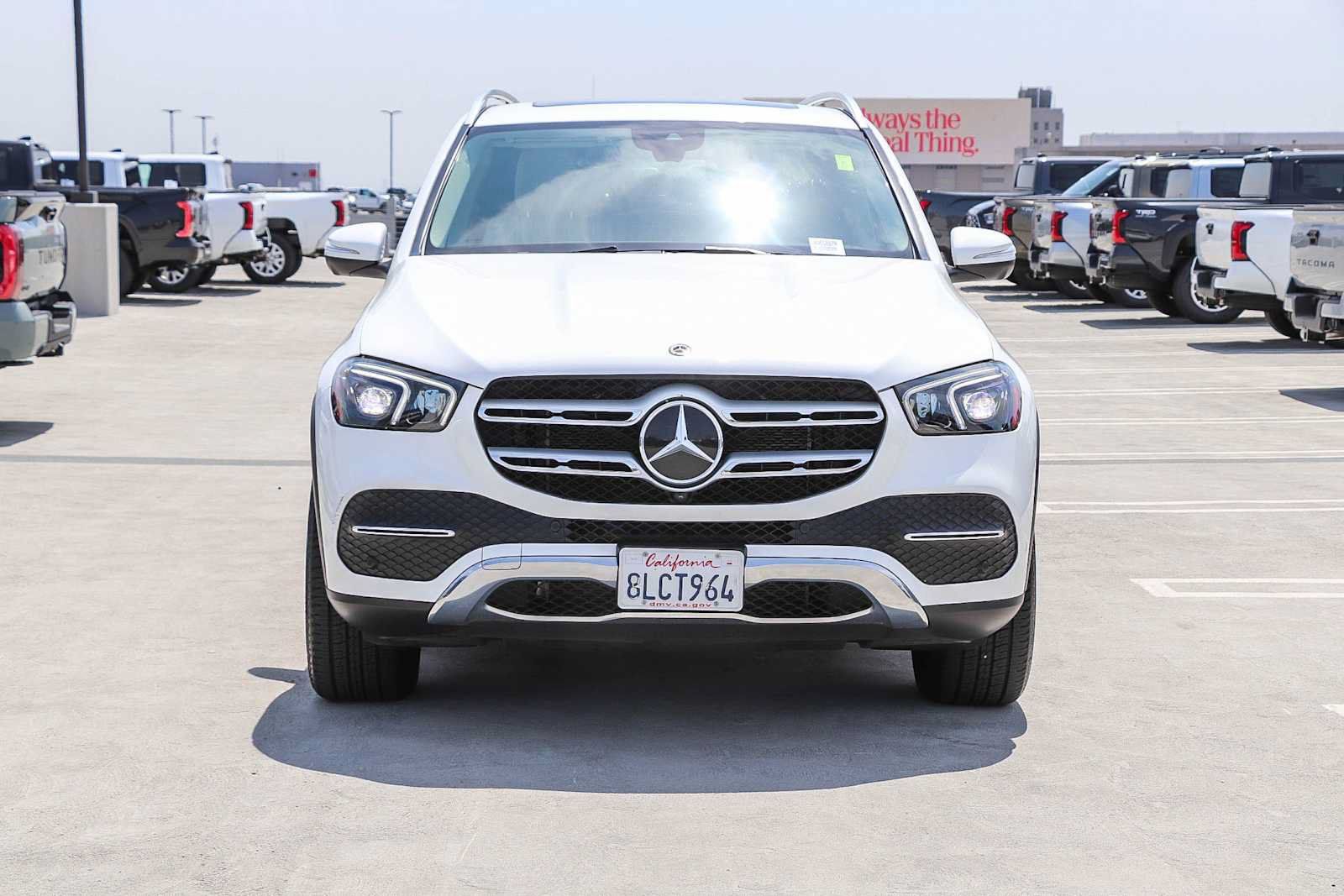 Used 2020 Mercedes-Benz GLE 350 4MATIC image 2